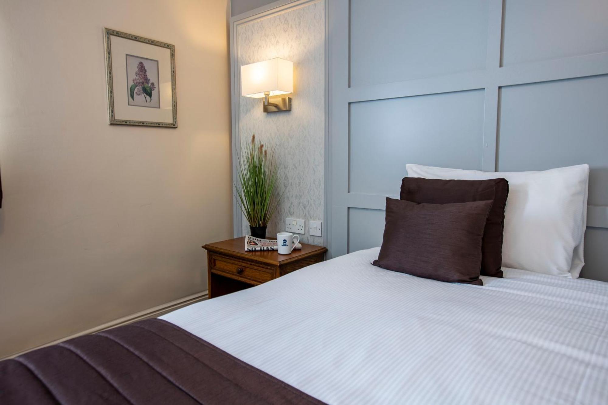 Best Western Manor Hotel Gravesend Exterior photo